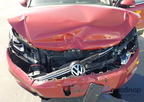 2016 Volkswagen Tiguan Se z USA, uszkodzony, nr VIN WVGAV7AX1GW043758